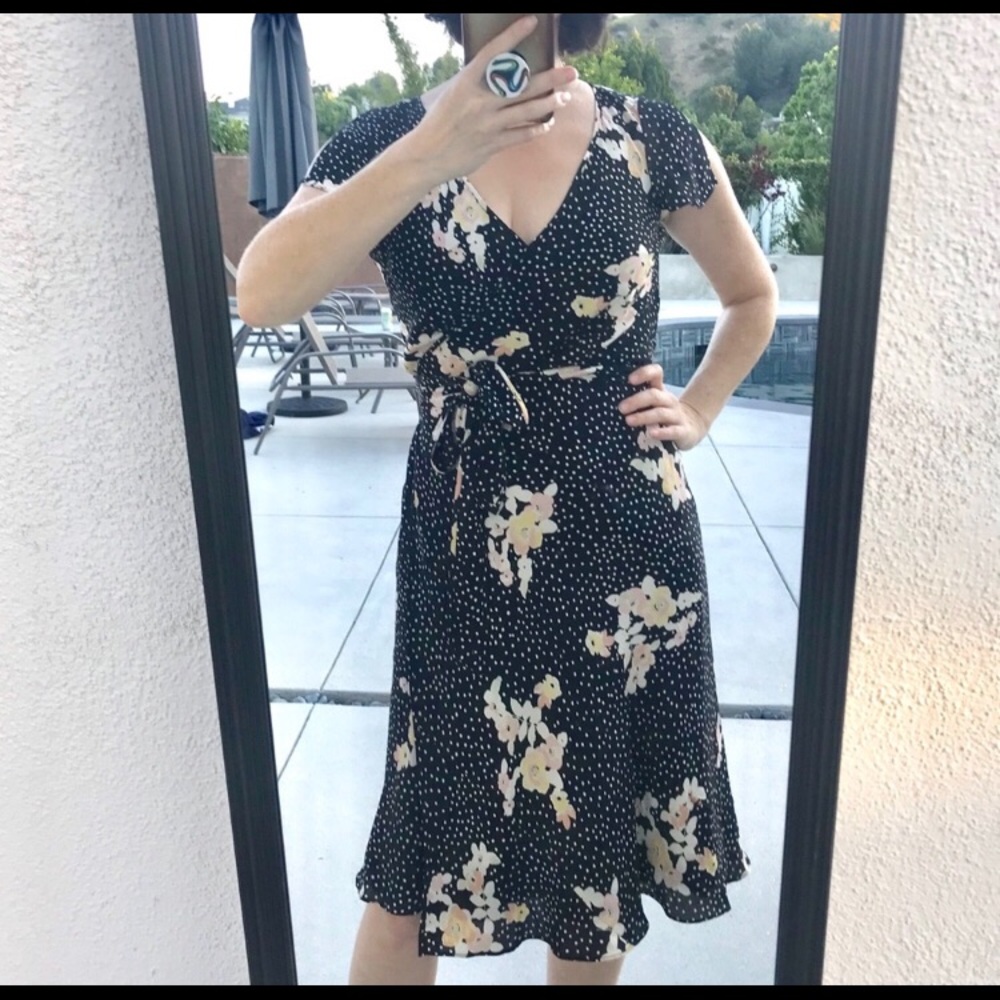 Banana Republic Silk Wrap Dress Sz 10